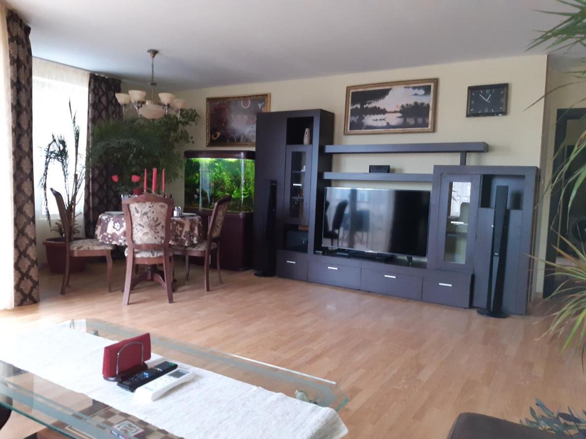 Ferienwohnung Nish 7 Weliko Tarnowo Exterior foto